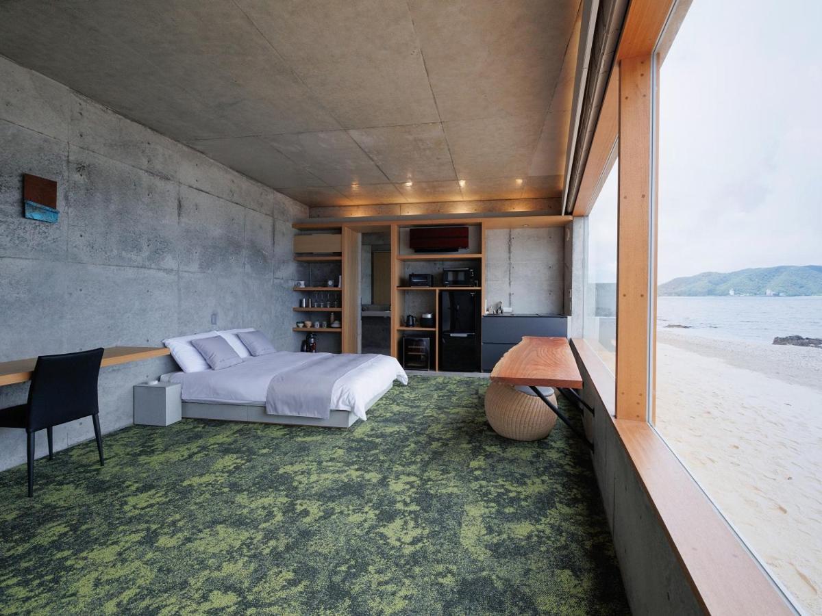 Denpaku The Beachfront MIJORA Amami Exterior foto