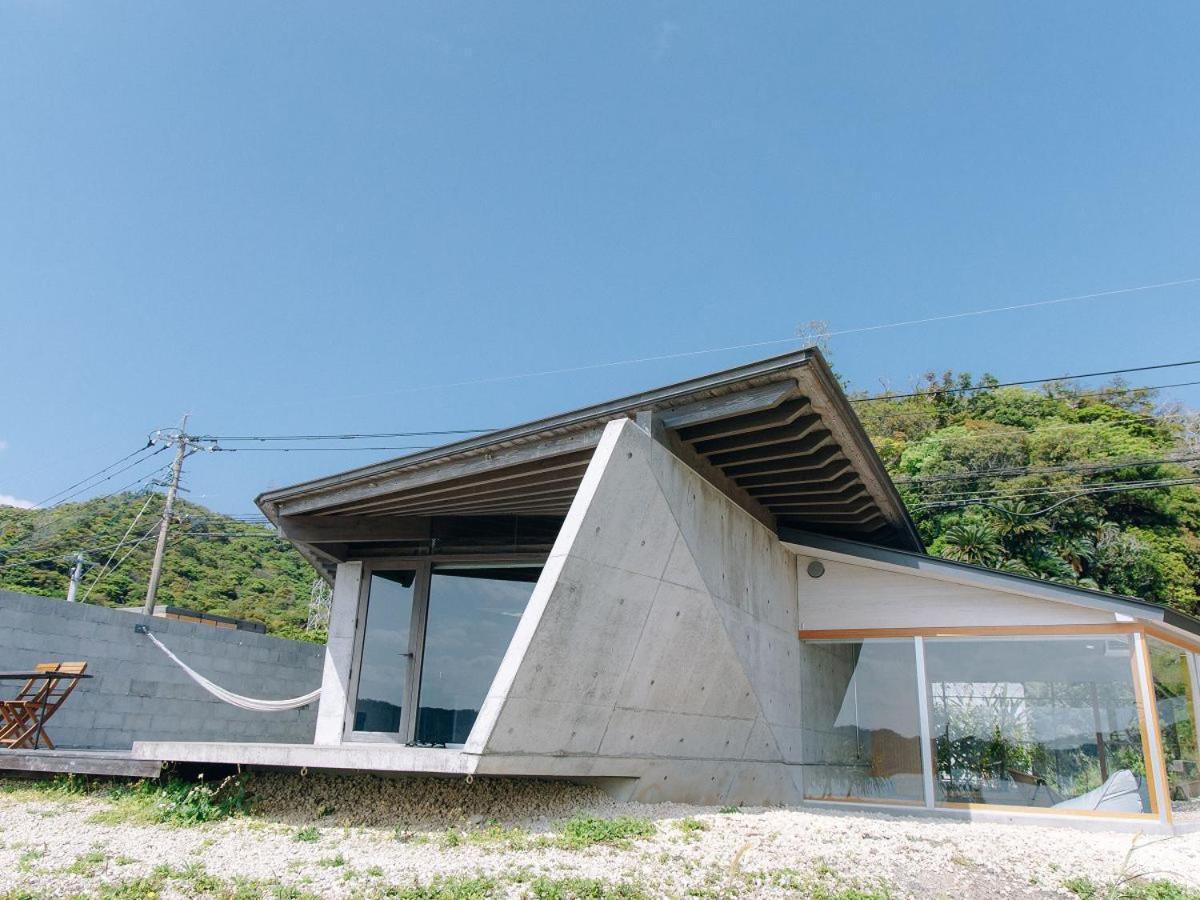 Denpaku The Beachfront MIJORA Amami Exterior foto