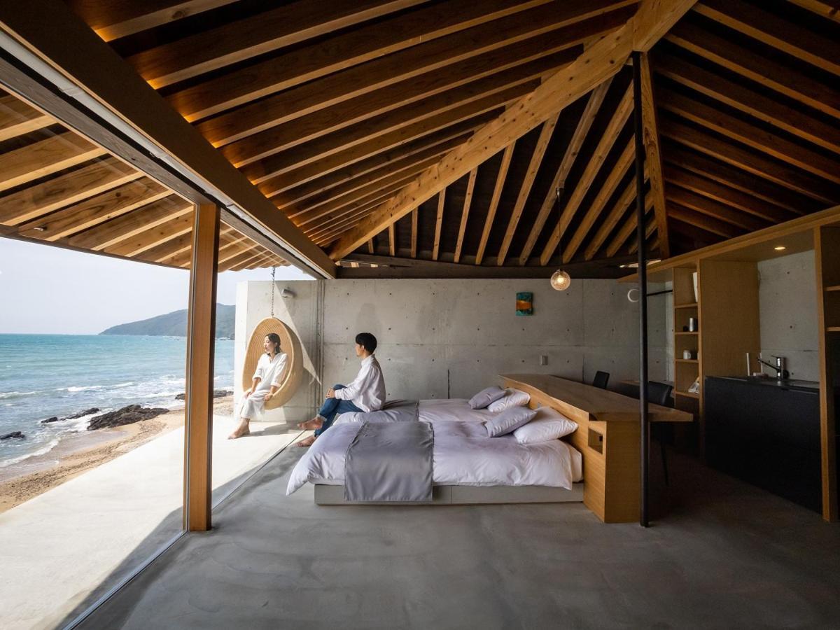 Denpaku The Beachfront MIJORA Amami Exterior foto